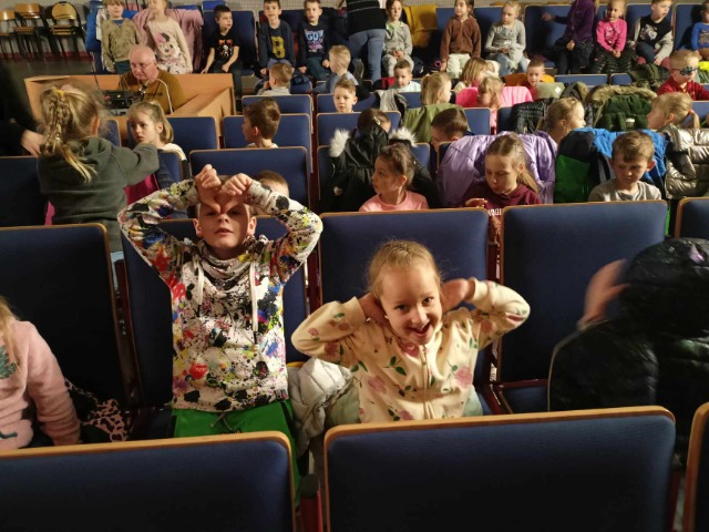 XXX-lecie Festiwalu Teatru Miniatur w Szkole Podstawowej nr 5 w Chorzowie - Obrazek 5