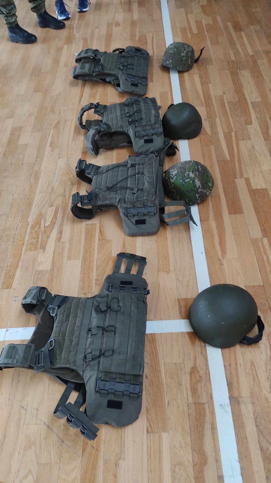 Praktické cvičenia  s vojakmi z vojenského útvaru 1056 Zemianske Kostoľany - Obrázok 4