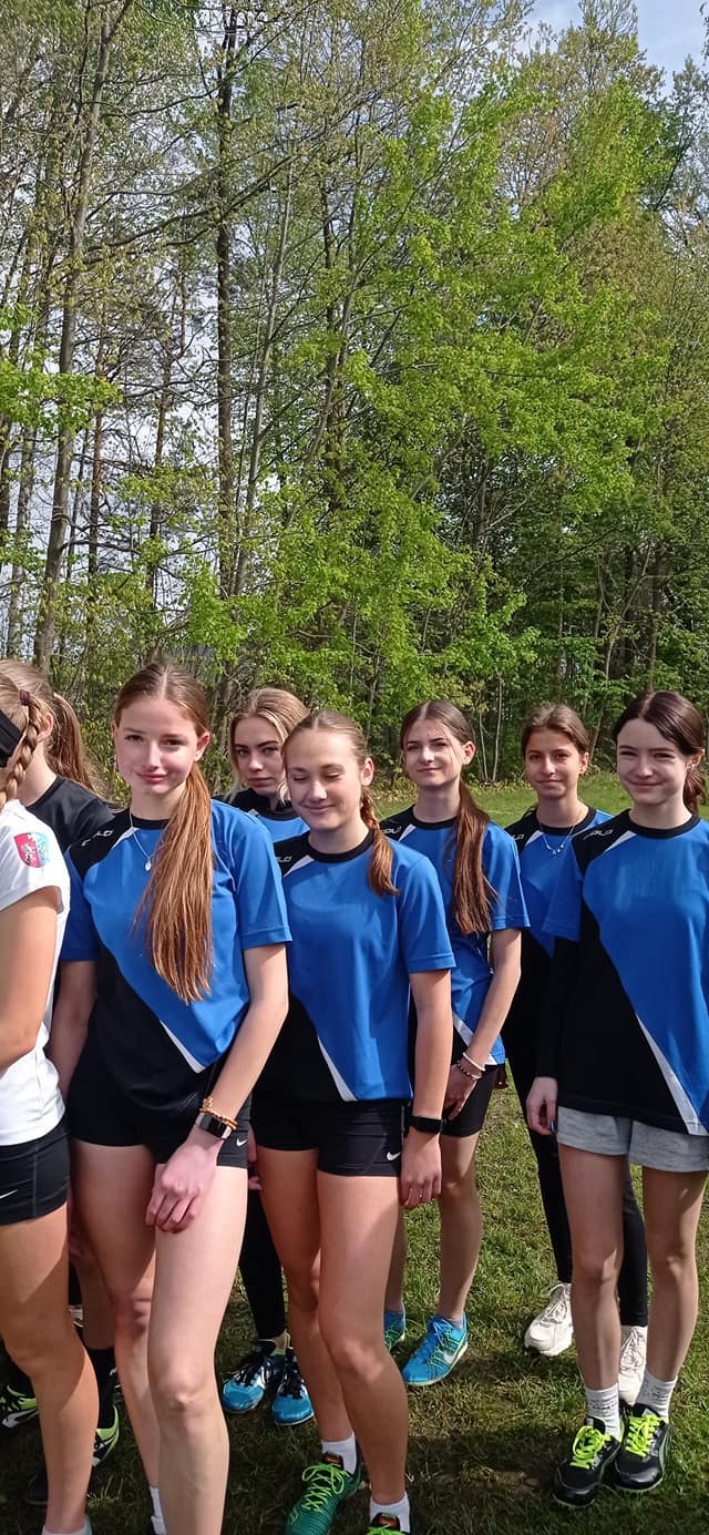 8 miejsce w Finale Wojewódzkim Licealiady w biegach indywidualno-drużynowych dziewcząt - Obrazek 1