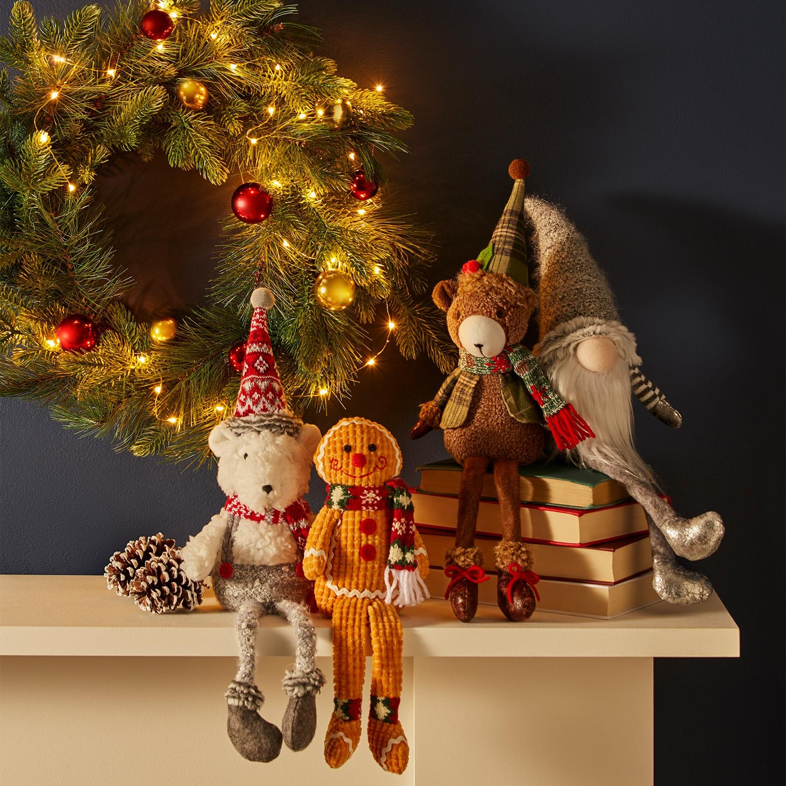 Obraz zawierający choinka, dekoracje świąteczne, zabawka, w pomieszczeniu

Opis wygenerowany automatycznie