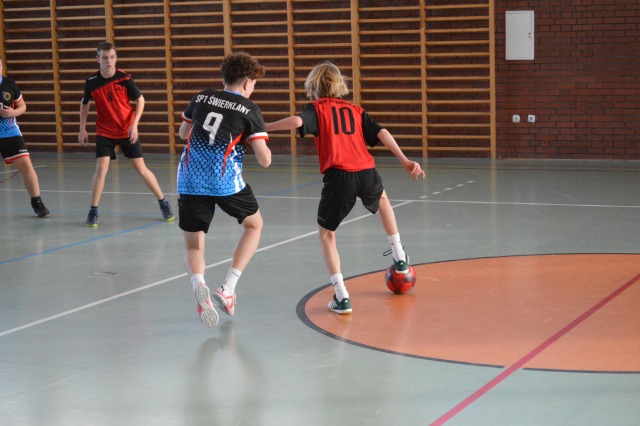 Półfinał Powiatowej Ligi w Futsalu - Obrazek 1
